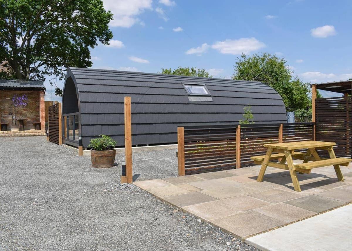 فندق Hill Farm Retreat Wangford المظهر الخارجي الصورة